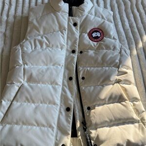 Women's Canada goose Vest